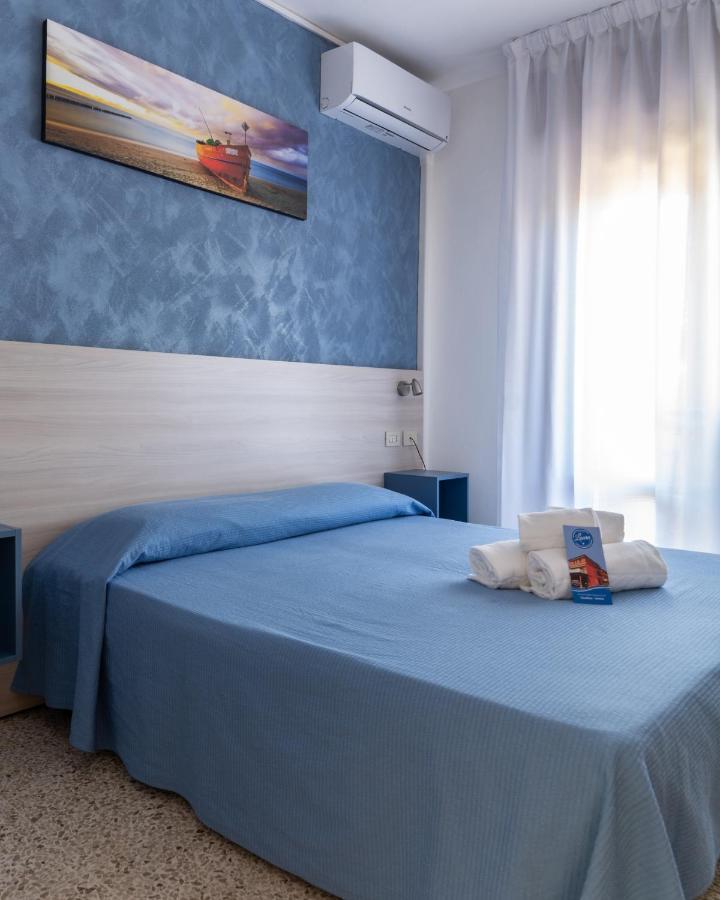 קוואלינו-טראפורטי Hotel Laura מראה חיצוני תמונה